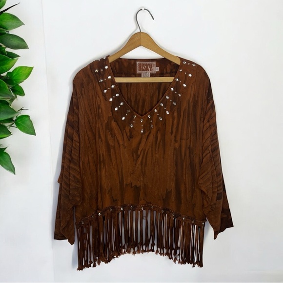 Vintage 80s Risky Western Fringe Top Boho Brown Suede Look Studded V-Neck Shirt - Picture 3 of 14